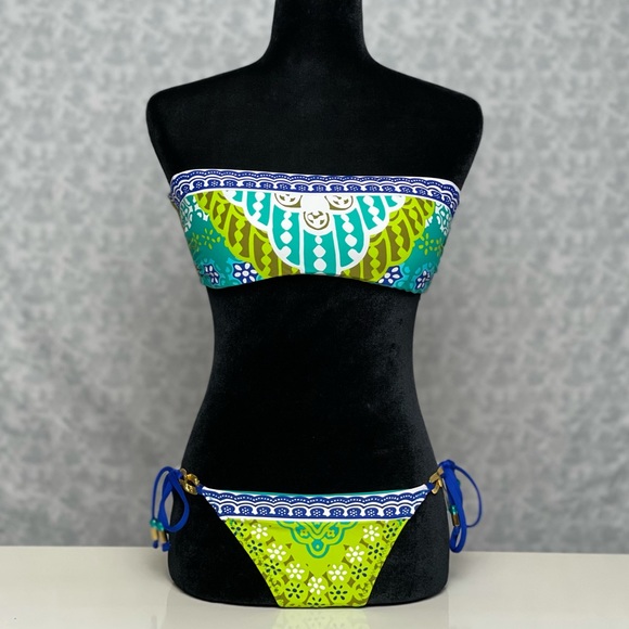 Trina Turk Seychelles Swim and Spa collection 2 piece size 8 NWT - Picture 1 of 6